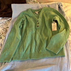 Mint green SOFT women’s sweater by St. John’s Bay